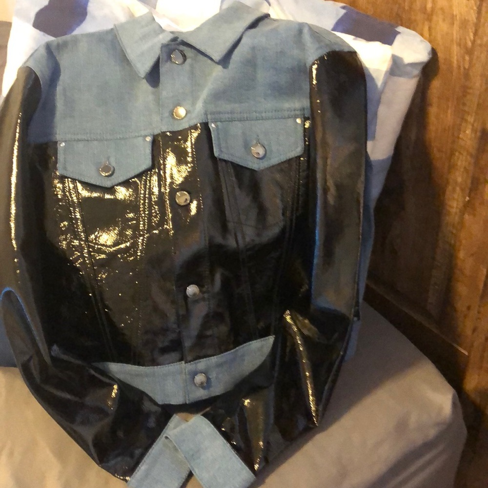 Jacket - Picture 6 of 8